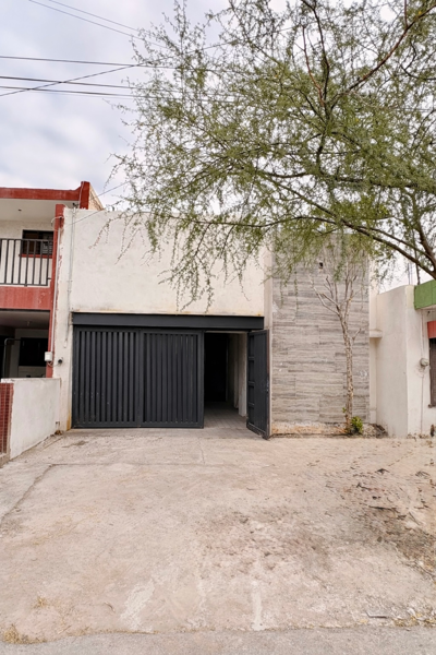 Casa- Oficinas en Venta a unas cuadras del Sanatorio Español