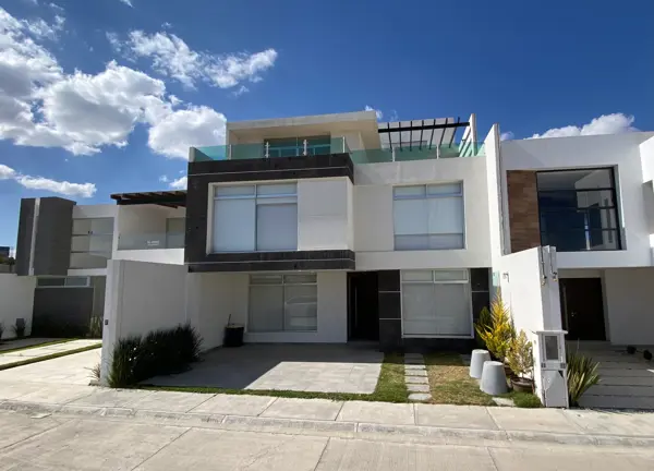Casa en venta en El Portezuelo, Mineral de la Reforma — foto 3 de 24