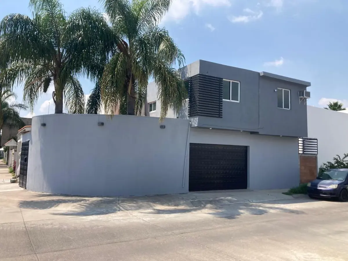 Casa en venta en Brisas del Pedregal, León — foto 1 de 16