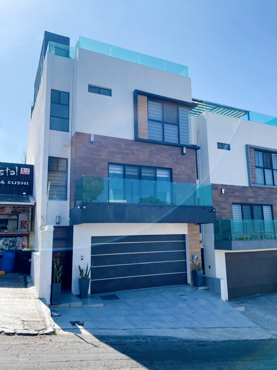 Casa en venta en Colinas de Agua Caliente, Tijuana — foto 1 de 16