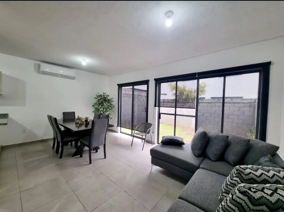 Casa en renta en Cumbres Residencial, Boca del Río — foto 1 de 9