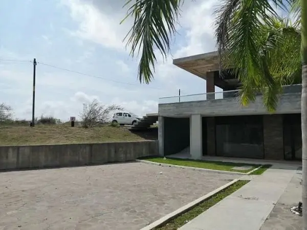 Local en venta en San José Novillero, Boca del Río — foto 2 de 9