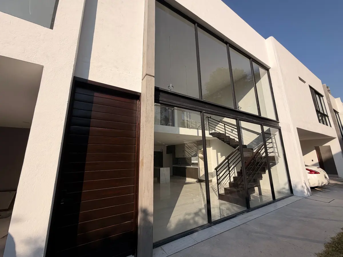 Casa en renta en Jardines de Delicias, Cuernavaca — foto 1 de 47