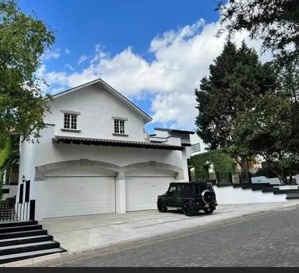 CASA EN RENTA EN CLUB DE GOLF LOS ENCINOS