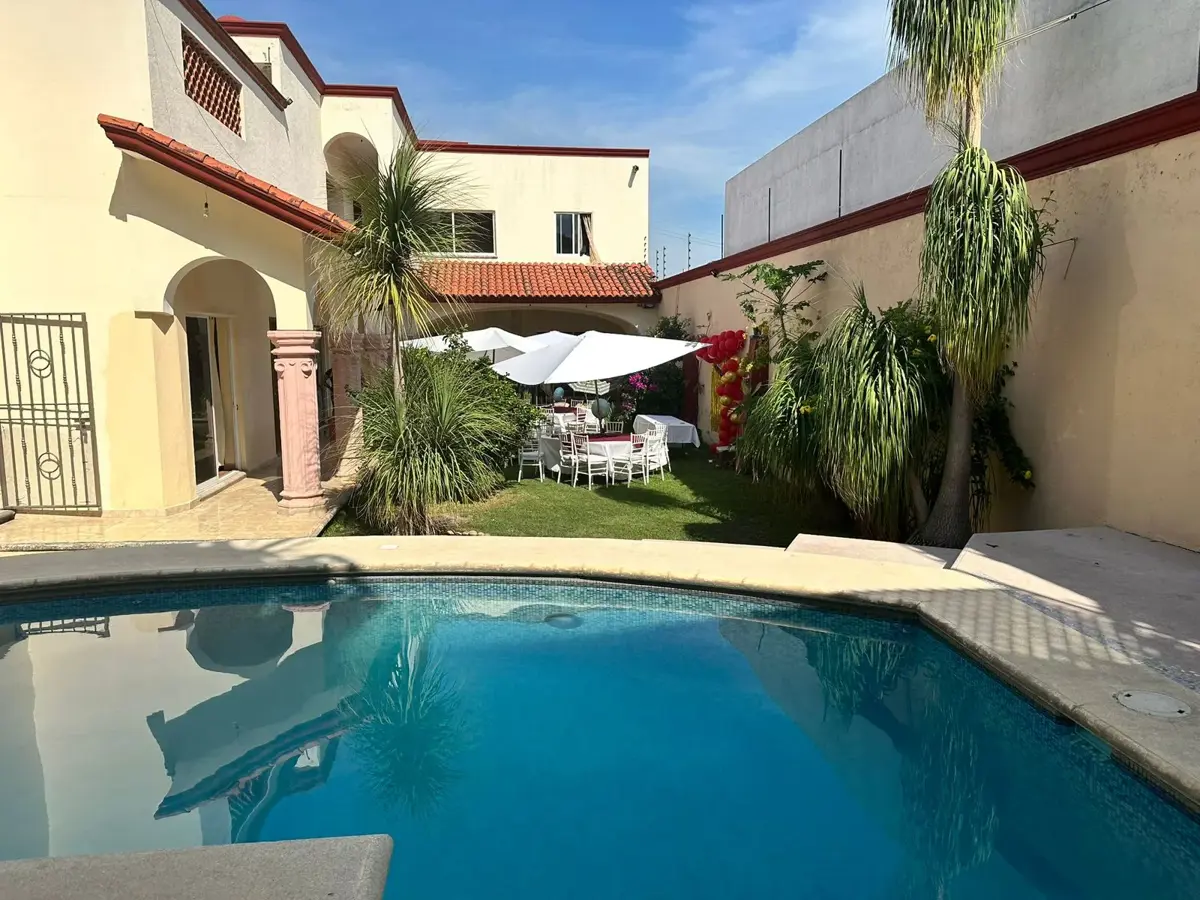 Casa en venta en Burgos, Temixco — foto 1 de 9