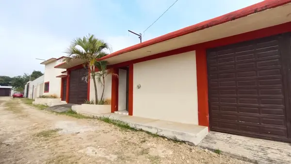 Se Vende Casa  Amplia en Berriozábal!!