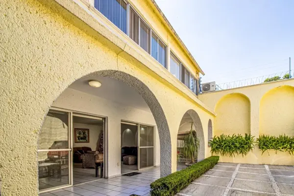 CASA SOLA EN VENTA EN GRAN UBICACIÓN. CASA SOLA EN VENTA EN GRAN UBICACIÓN.