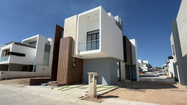 Casa en venta en Altara 164, Pachuca de Soto — foto 2 de 16