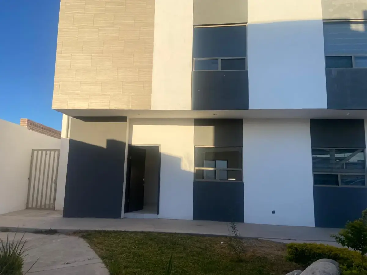 Casa en renta en Residencial Senderos, Torreón — foto 1 de 10