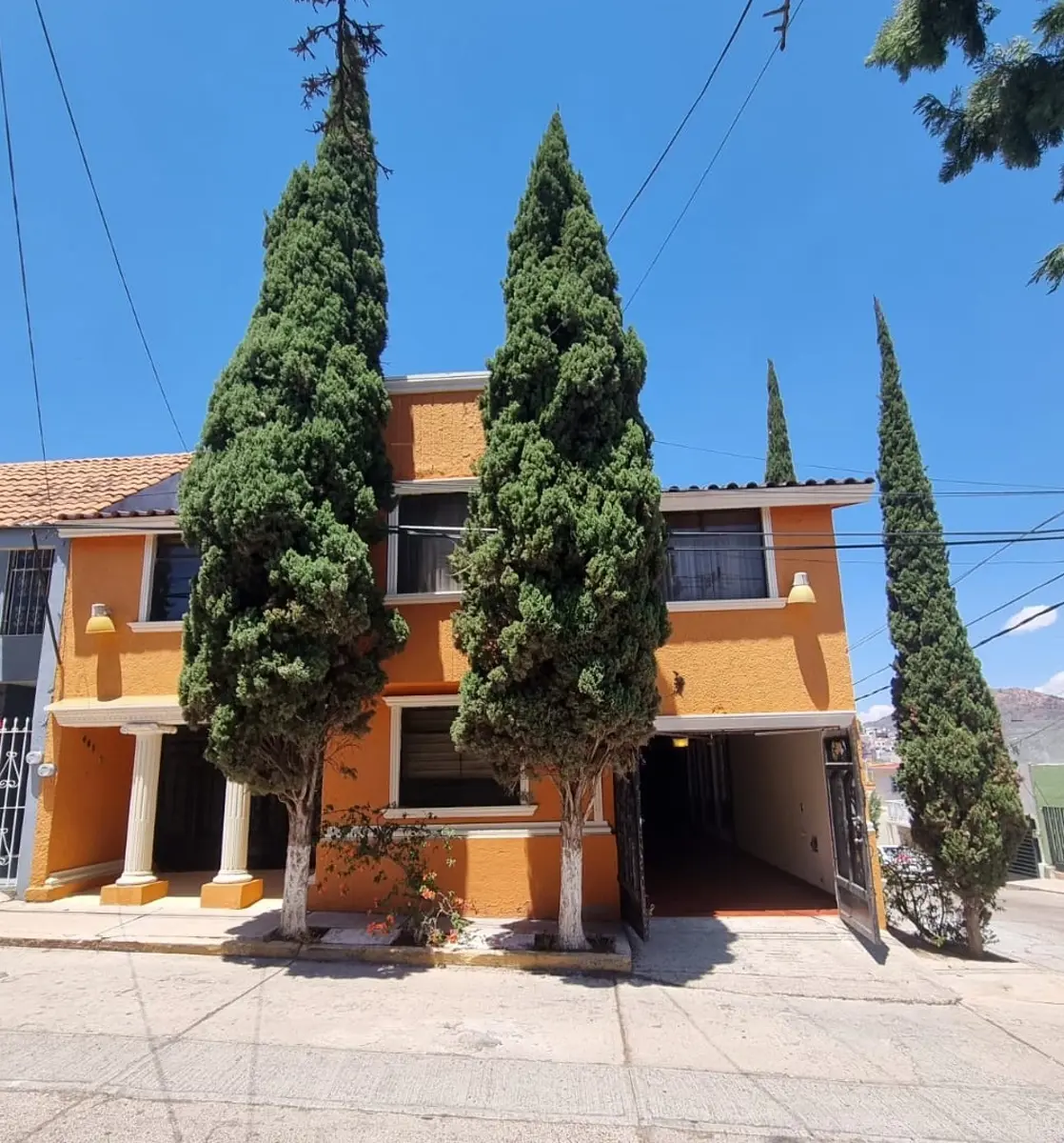 Casa en venta en Las Arboledas, Guadalupe — foto 1 de 17