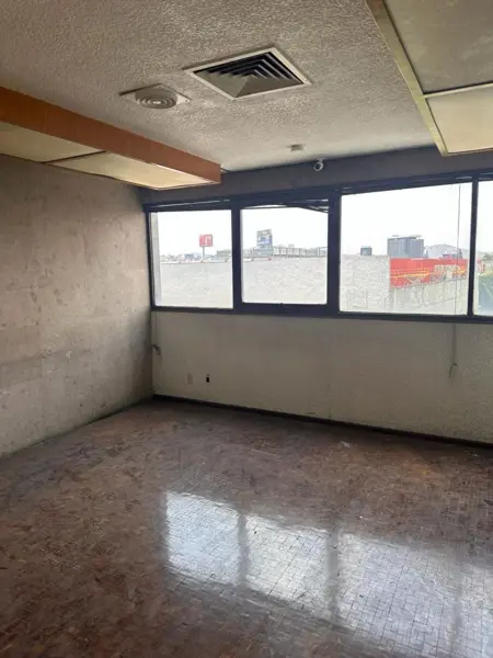 Edificio en renta en Ciudad Satelite, Naucalpan de Juárez — foto 3 de 14