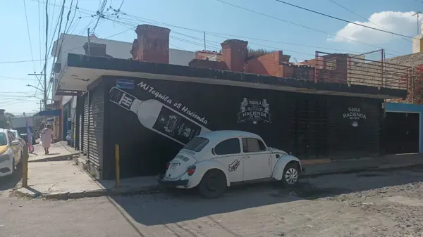 Local comercial en esquina en Miramar Zapopan