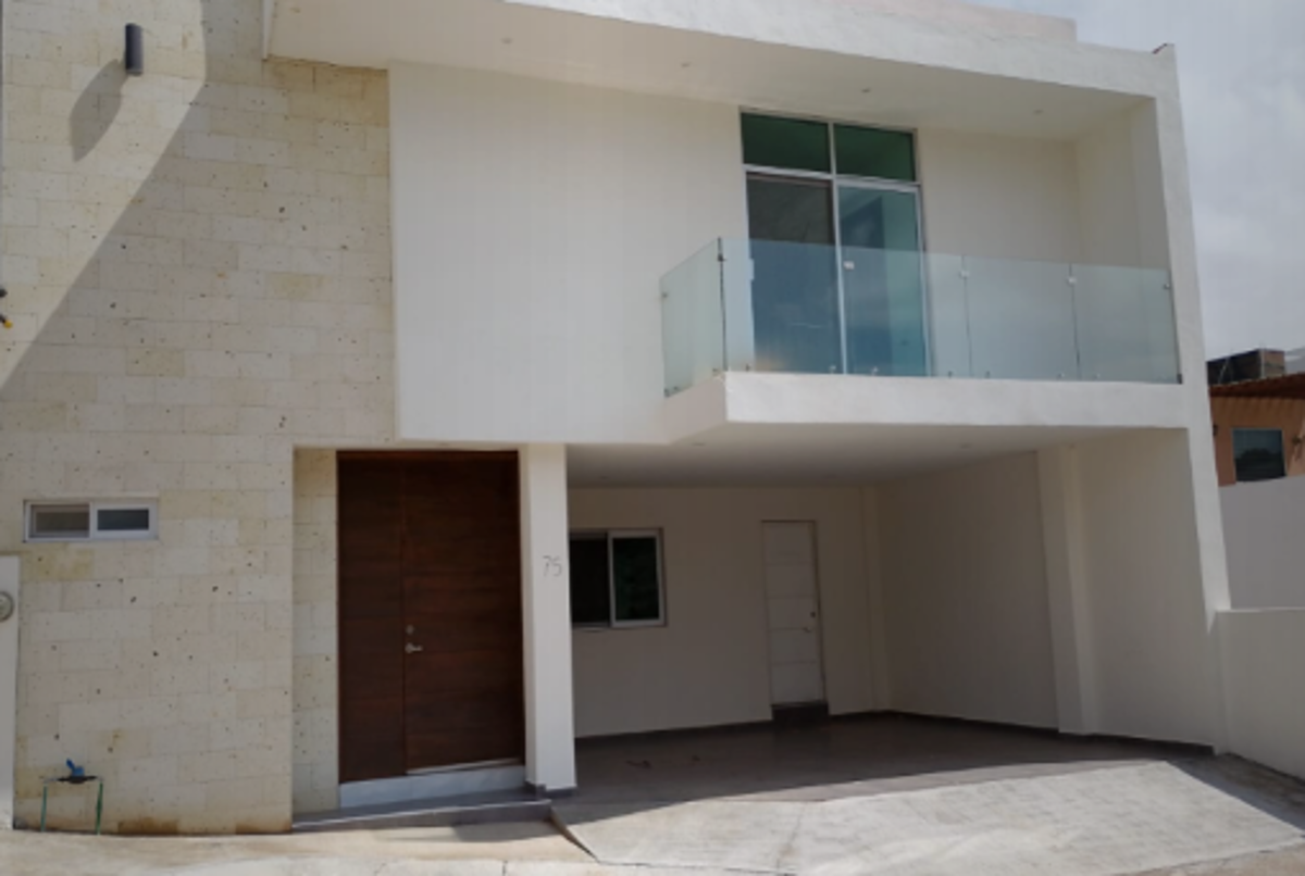 Casa en venta en Privada Acqua, Guadalupe — foto 1 de 12