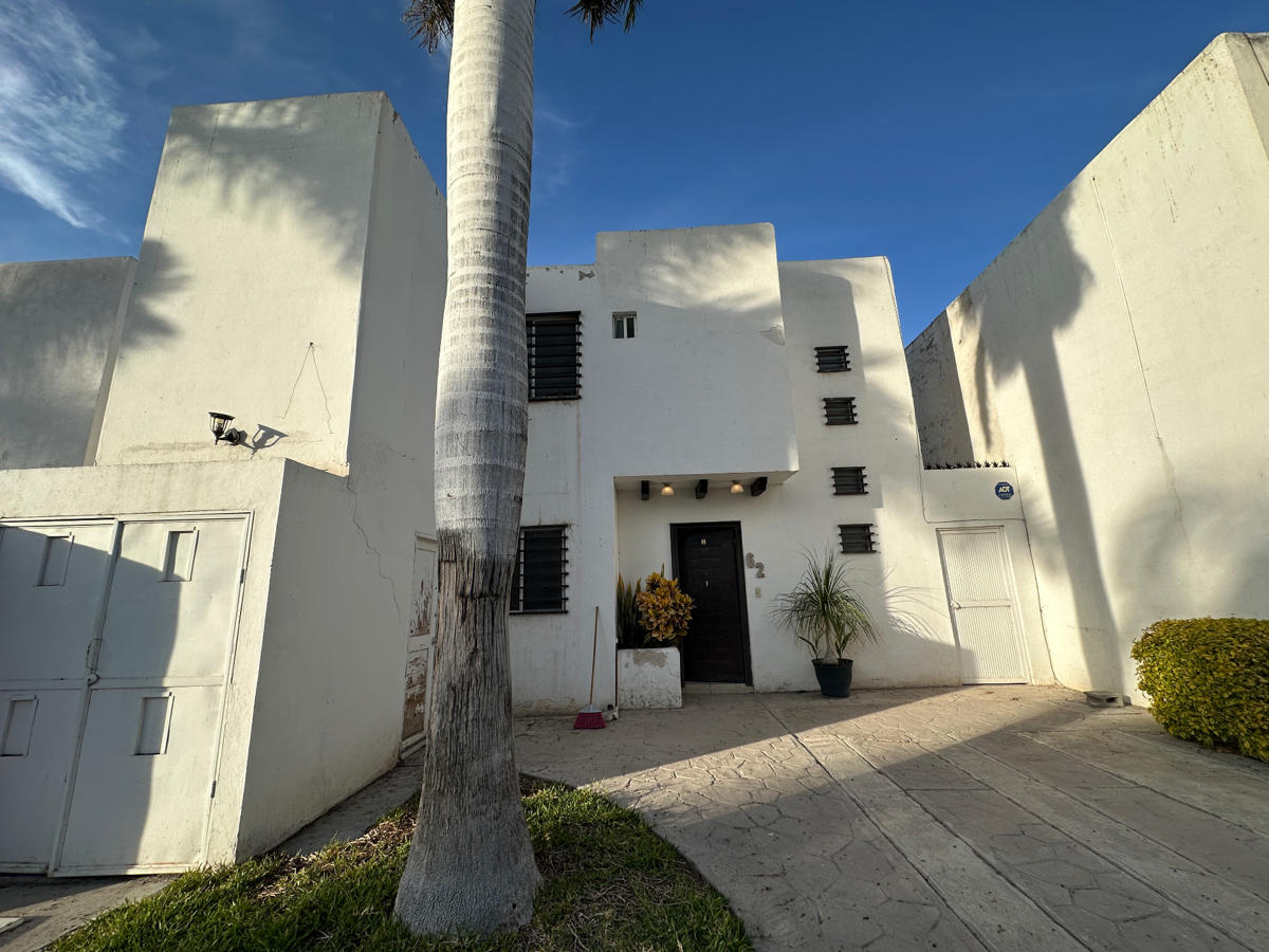 Casa en venta en Jardines las Etnias, Torreón — foto 1 de 15
