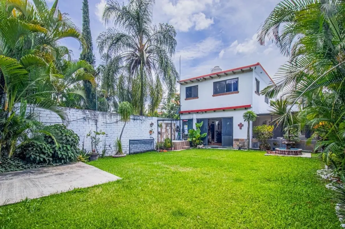 Casa en venta en Centro Jiutepec, Jiutepec — foto 1 de 27