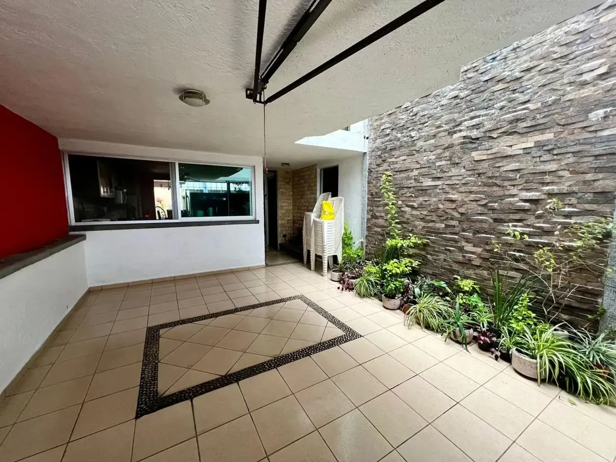Casa en venta en Vista Hermosa, Cuernavaca — foto 1 de 16