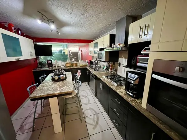 Casa en venta en Vista Hermosa, Cuernavaca — foto 2 de 16