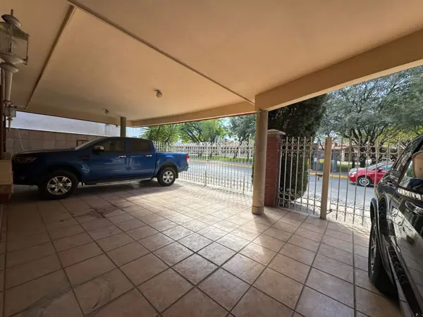 Casa en Venta en Valle de Santa Engracia, San Pedro Garza García, Nuevo León 5