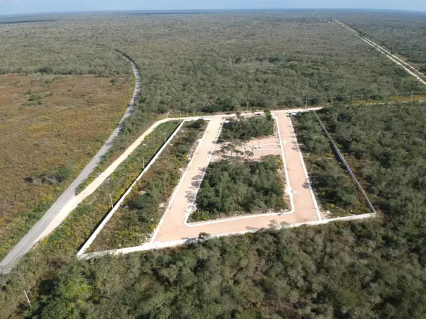 Terreno en venta en Yaxkukul, Yaxkukul — foto 2 de 5