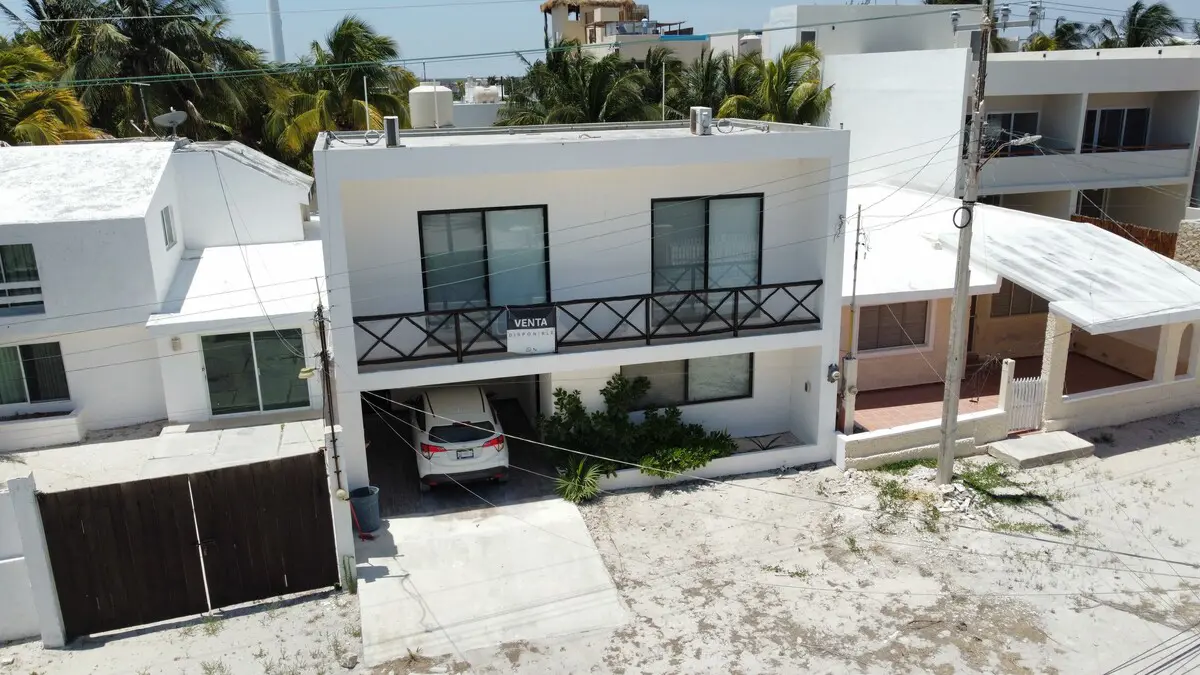 Casa en venta en Chicxulub, Chicxulub Pueblo — foto 1 de 19