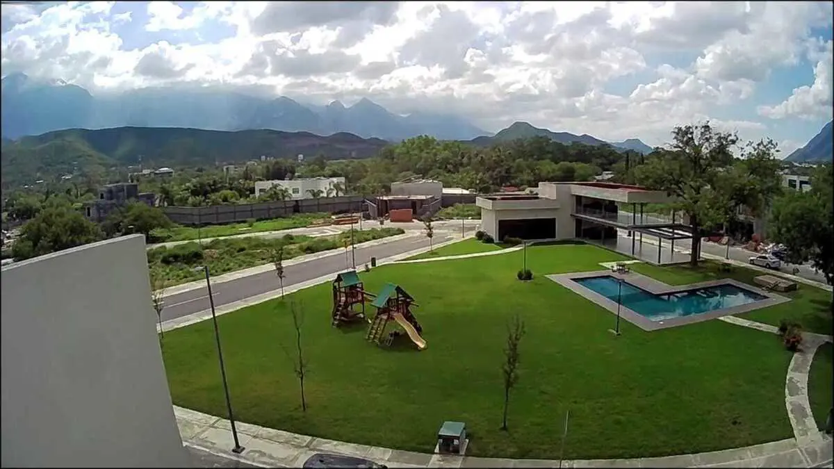 Casa en venta en El Uro, Monterrey — foto 1 de 11