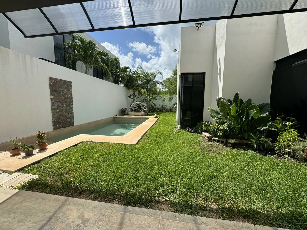 Casa en venta en Conkal, Conkal — foto 1 de 12