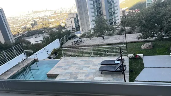 Casa en Venta en Valle de San Ángel Sect Español, San Pedro Garza García, Nuevo León 3