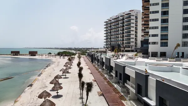 Departamento en venta en Yucalpeten, Progreso — foto 3 de 10