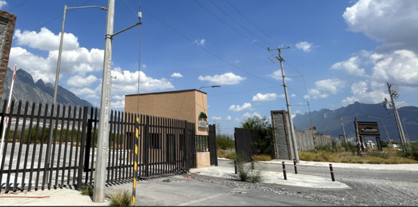 Bodega en Renta en Hacienda el Palmar, Santa Catarina, Nuevo León 4