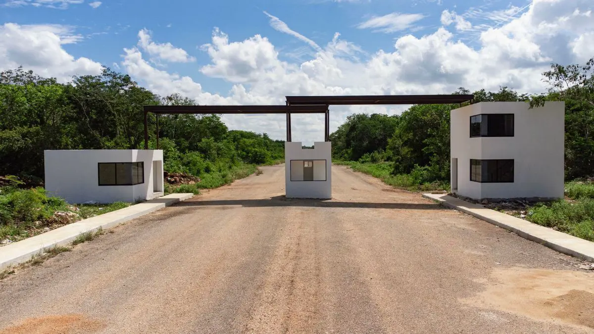 Terreno en venta en Jardines de Mérida, Mérida — foto 1 de 13
