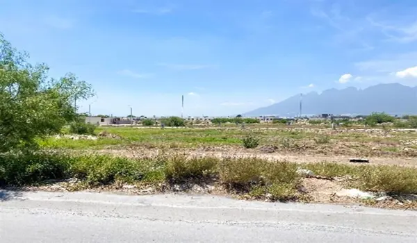 Terreno en Venta en Praderas de San Francisco, General Escobedo, Nuevo León 4