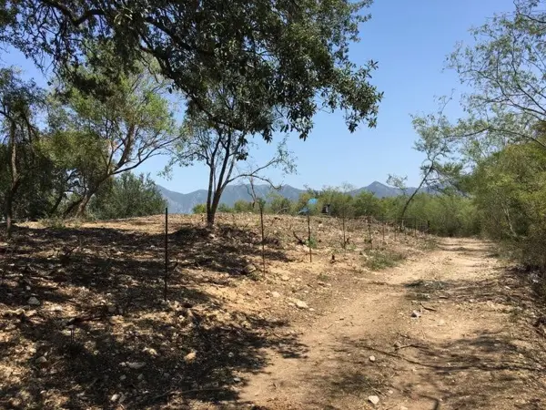 Terreno en Venta en El Barrial, Santiago, Nuevo León 3
