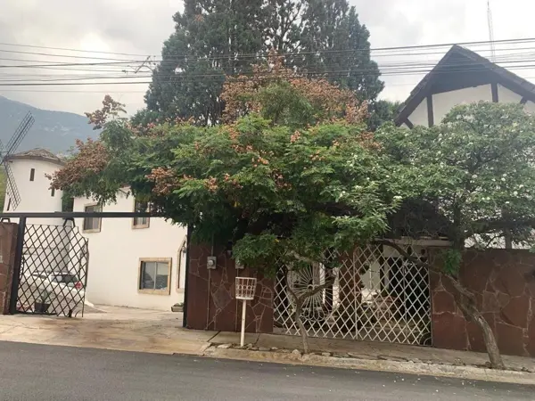 Terreno en Venta en Lomas del Valle, San Pedro Garza García, Nuevo León 1