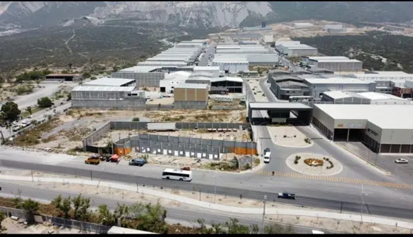 Bodega en Renta en Las Palmas, Santa Catarina, Nuevo León 2