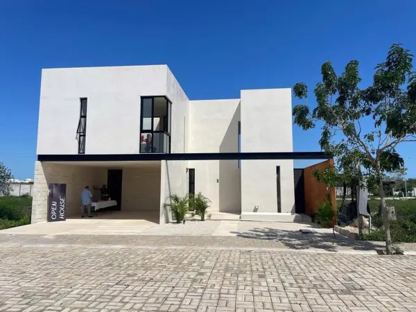 Casa en venta con acabados de lujo en temozon norte merida yucatan