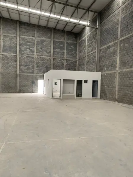 Bodega en Renta en Lomas de Santa Catarina, Santa Catarina, Nuevo León 4