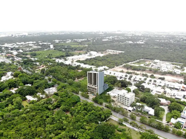 Departamentos en preventa sobre avenida principal de temozón norte merida