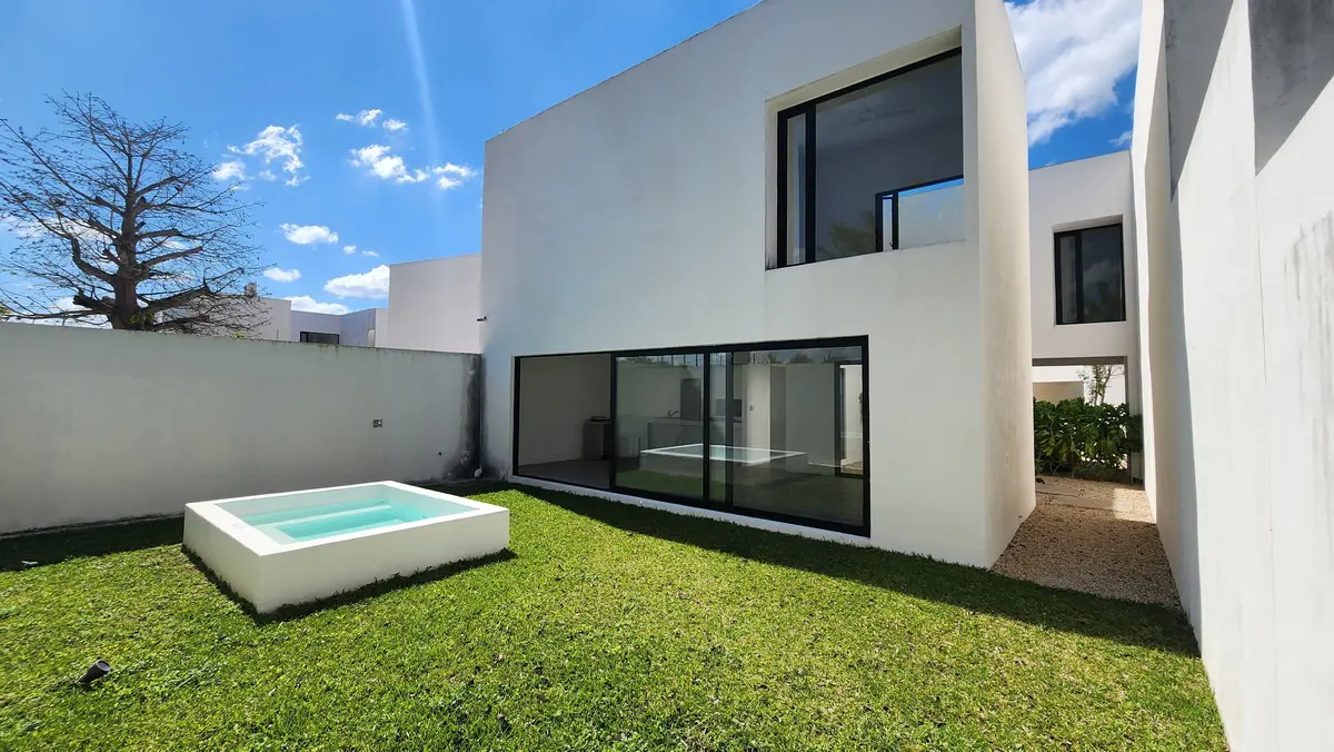 Casa en venta en Cholul, Mérida — foto 1 de 12