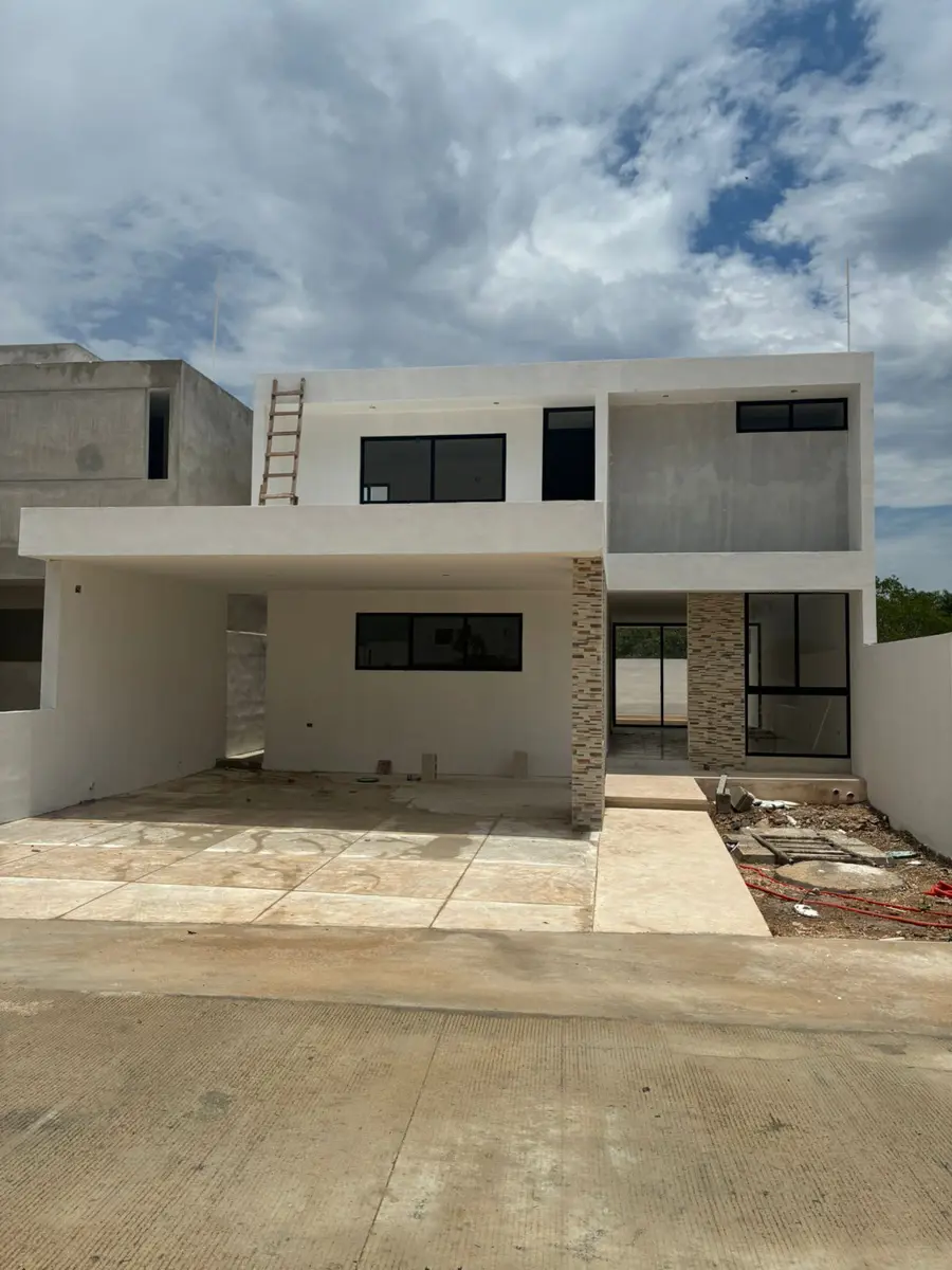 Casa en venta en Cholul, Mérida — foto 1 de 11