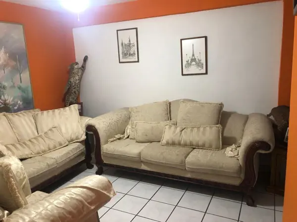 Casa en Venta en Riberas del Rio, Guadalupe, Nuevo León 2
