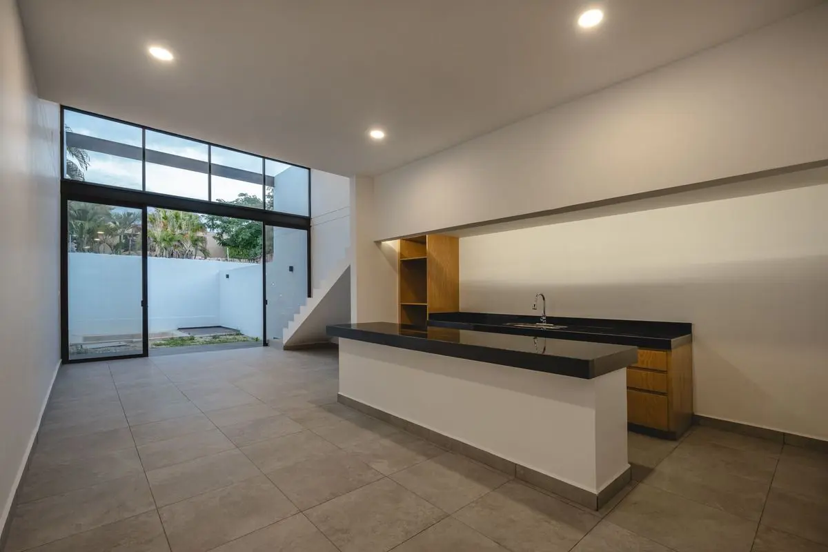 Casa en venta en Bugambilias, Mérida — foto 1 de 13