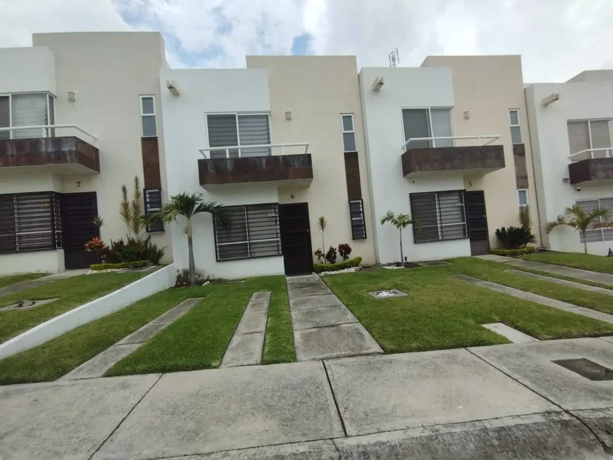 Casa en renta en Cascadas Cocoyoc, Yautepec — foto 1 de 17