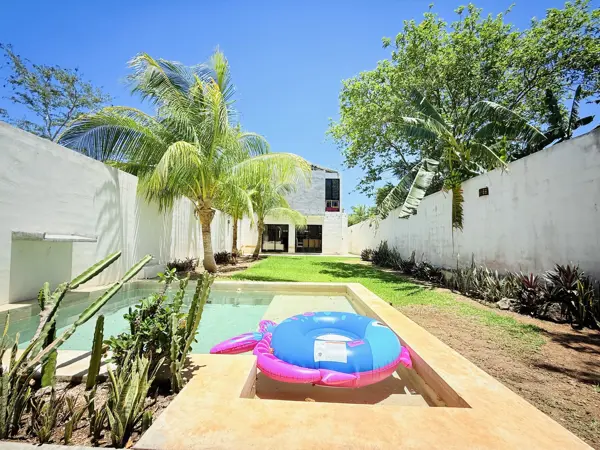 Casa en venta con amplio terreno en chablekal merida yucatan