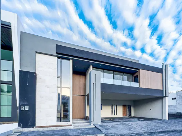 Casa en Venta en Bosques de las Misiones Sector Reserva, Santiago, Nuevo León 1