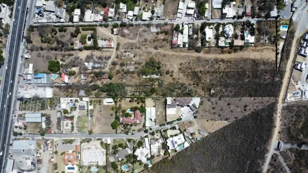 Terreno en Venta en El Uro, Monterrey, Nuevo León 2