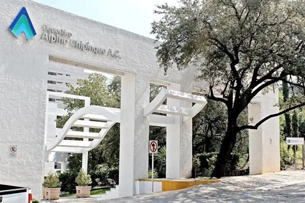 Terreno en Venta en Valle de San Angel Sect Mexicano, San Pedro Garza García, Nuevo León 4