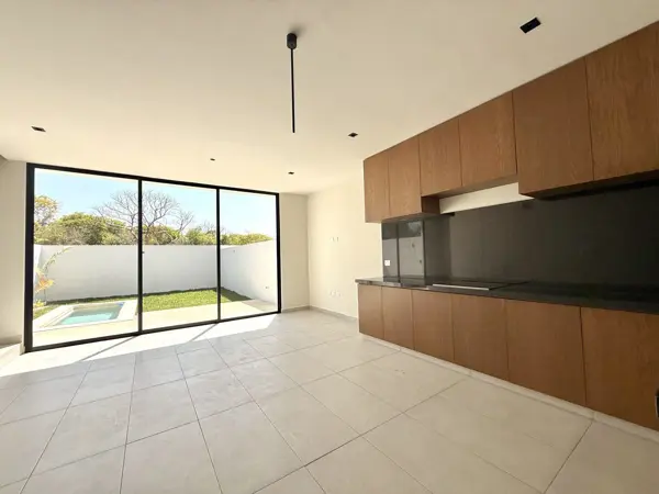 Casa en venta en Temozon Norte, Mérida — foto 2 de 15