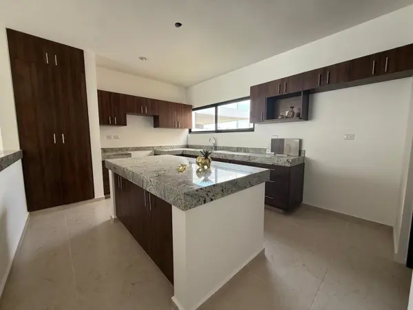 Casa en venta en Gran San Pedro Cholul, Mérida — foto 3 de 16