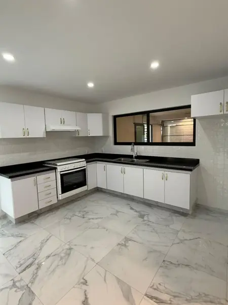 Casa en venta en La Rioja, Tlajomulco de Zúñiga — foto 2 de 26