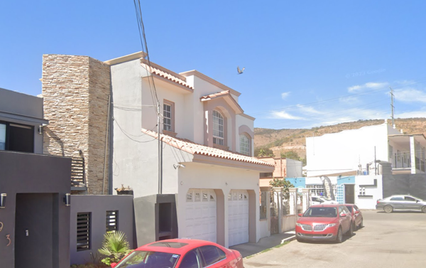 Casa en venta en Valle Dorado, Ensenada — foto 3 de 13